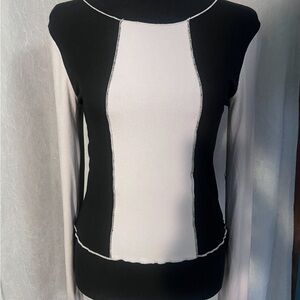 URBAN Romantics Elegant Gray and Black Top